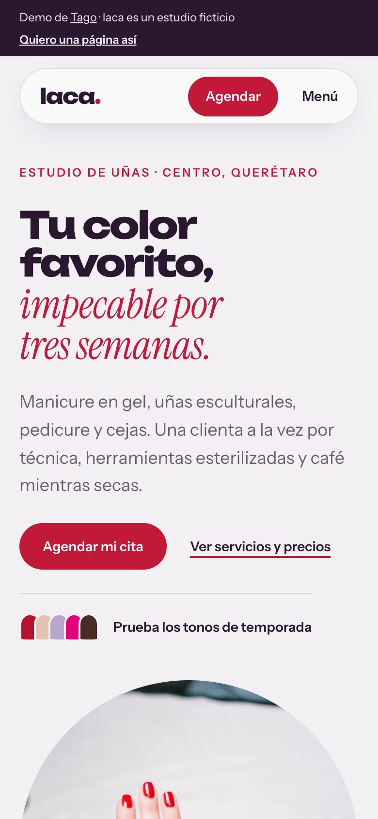 Página de laca, estudio de uñas, en un celular
